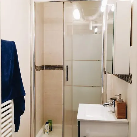 Stylish Apt At アパート クリシー